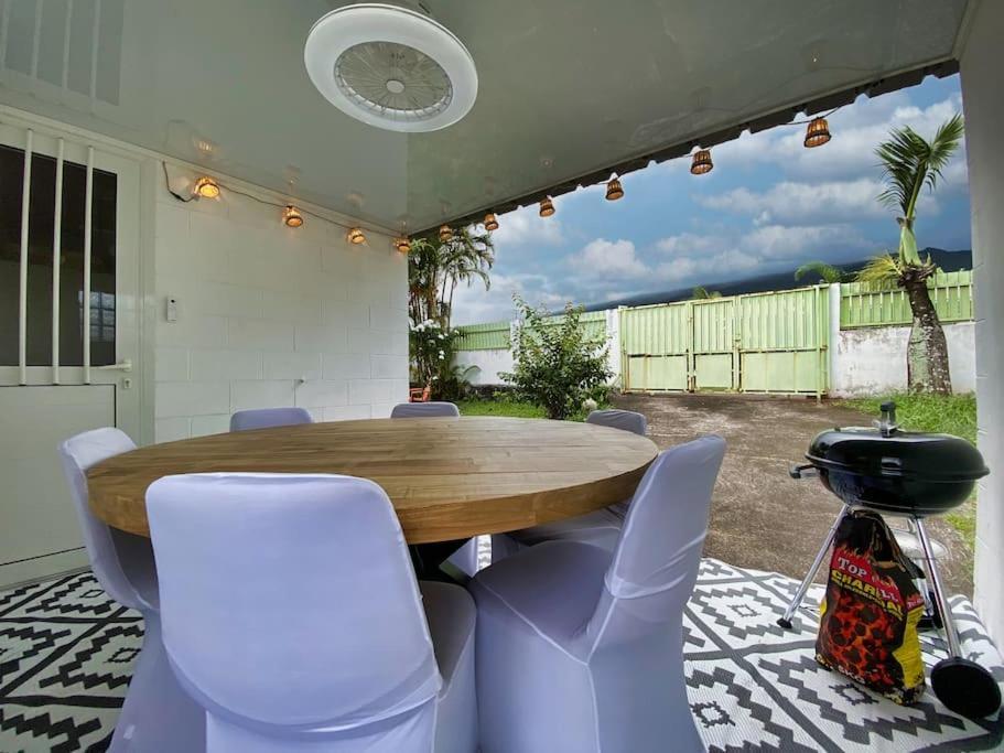 La Tit'Kaz Begonia Villa แซงต์ฟิลิป ภายนอก รูปภาพ